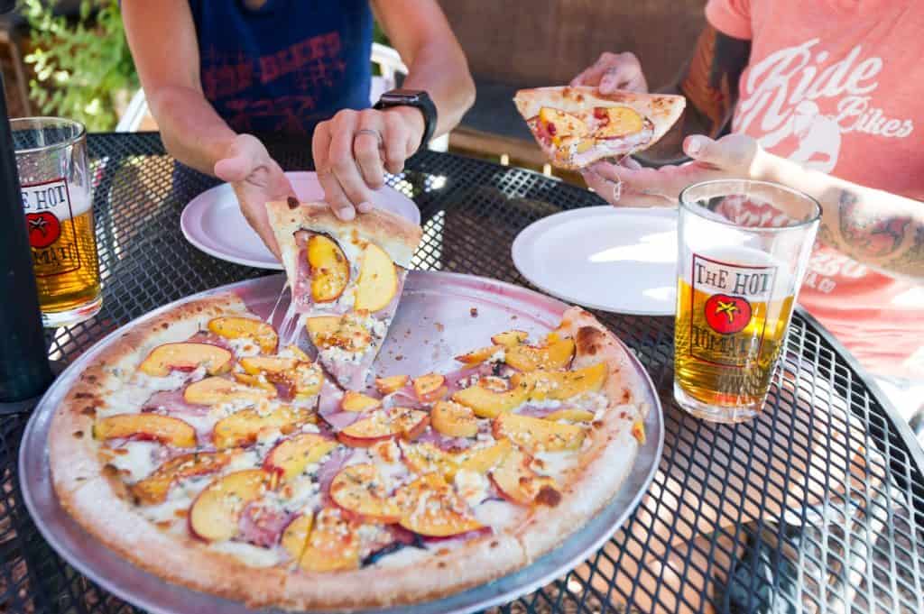 Hot Tomato Pizzeria