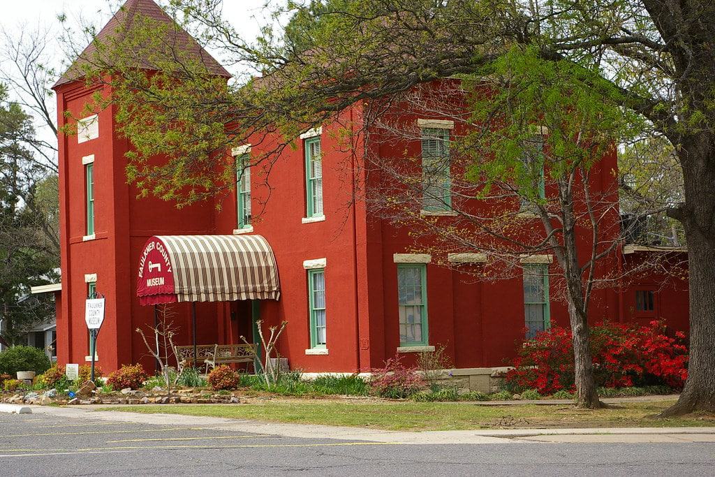 Faulkner County Museum
