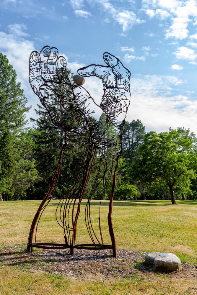 Glenhyrst Sculpture Gardens