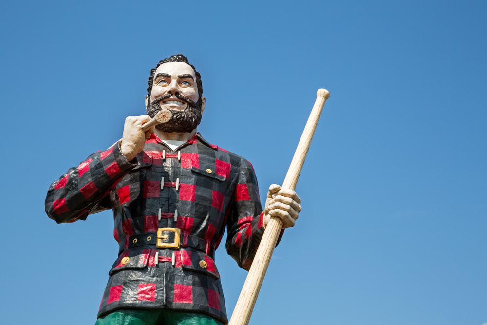 Paul Bunyan Statue