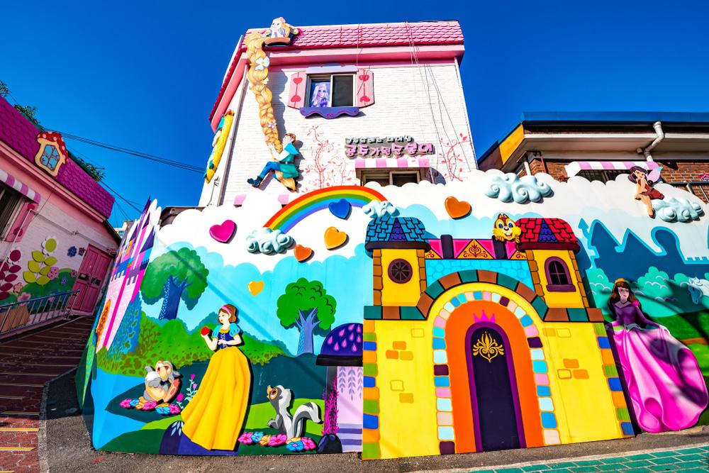 Songwol-dong Fairy Tale Village