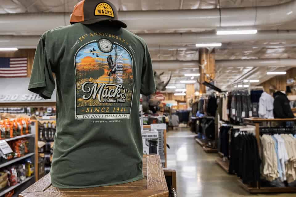 Mack's Prairie Wings