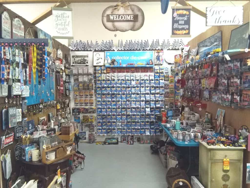 Mena Flea Market
