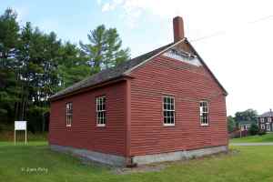 Dudley’s Corner School House