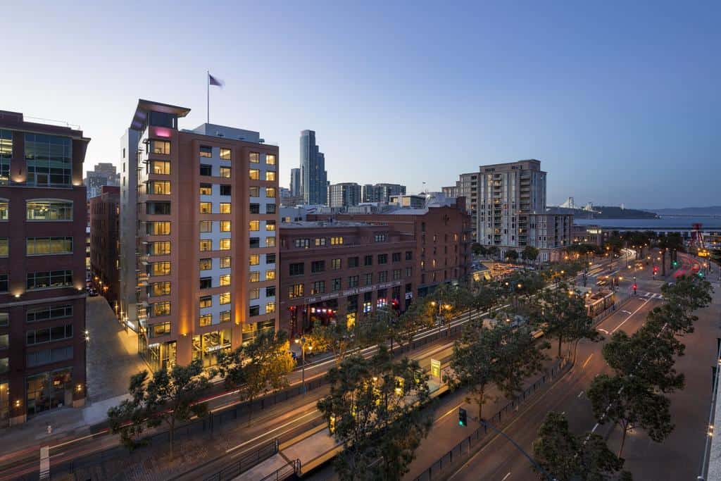  Hotel Via AT&T Park