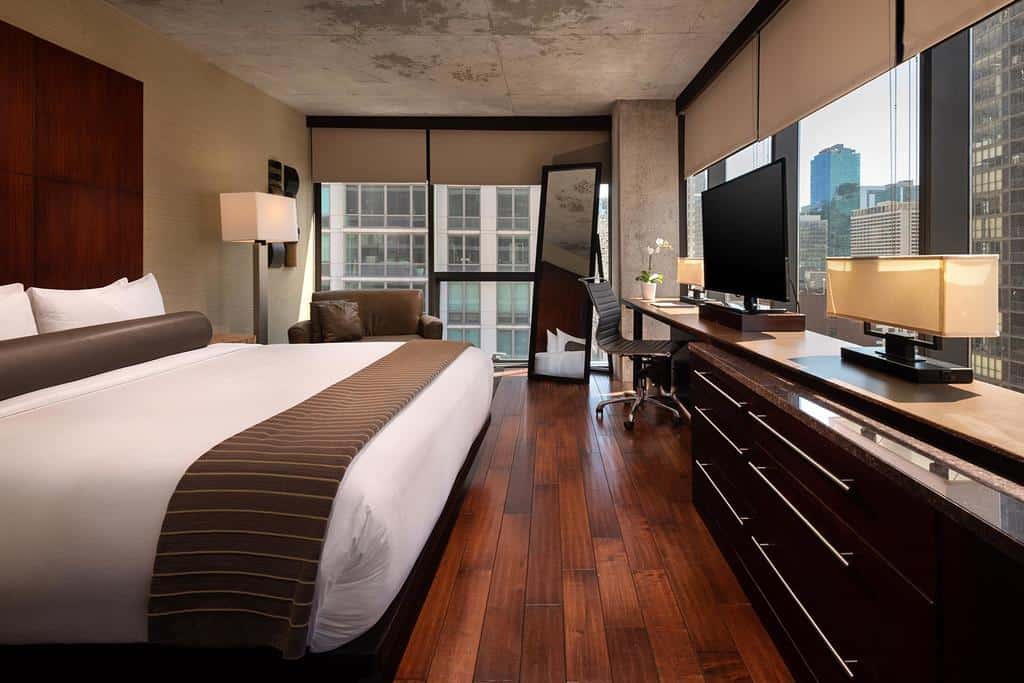 Hotel Eurostars Magnificent Mile