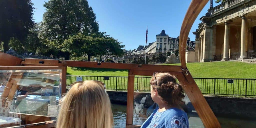 Canapés & Prosecco Boat Cruise