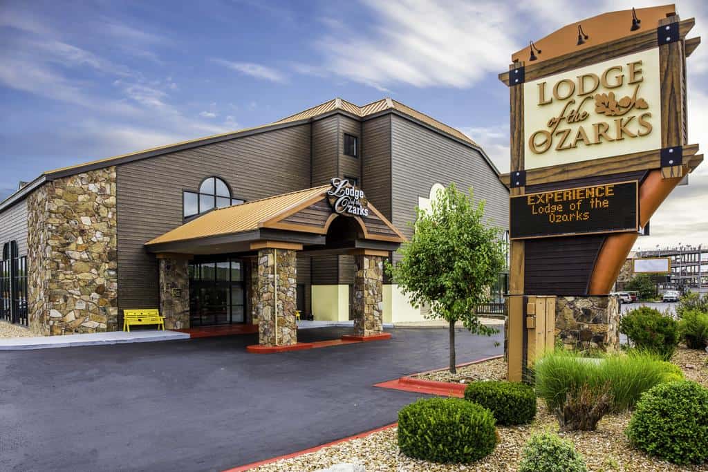 Lodge Of The Ozarks