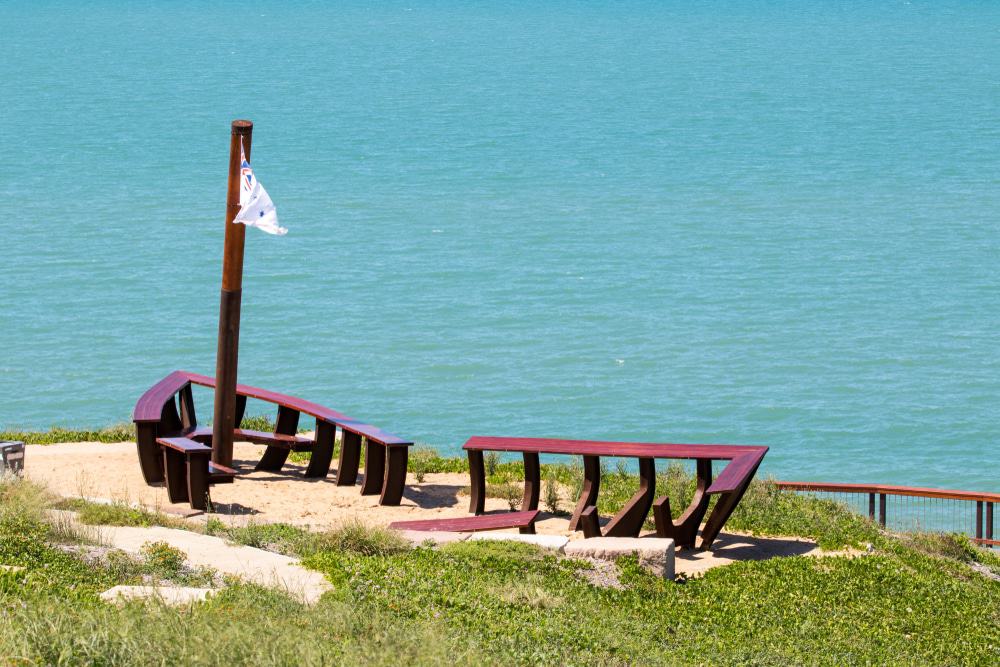 Wreck Point Scenic Lookout