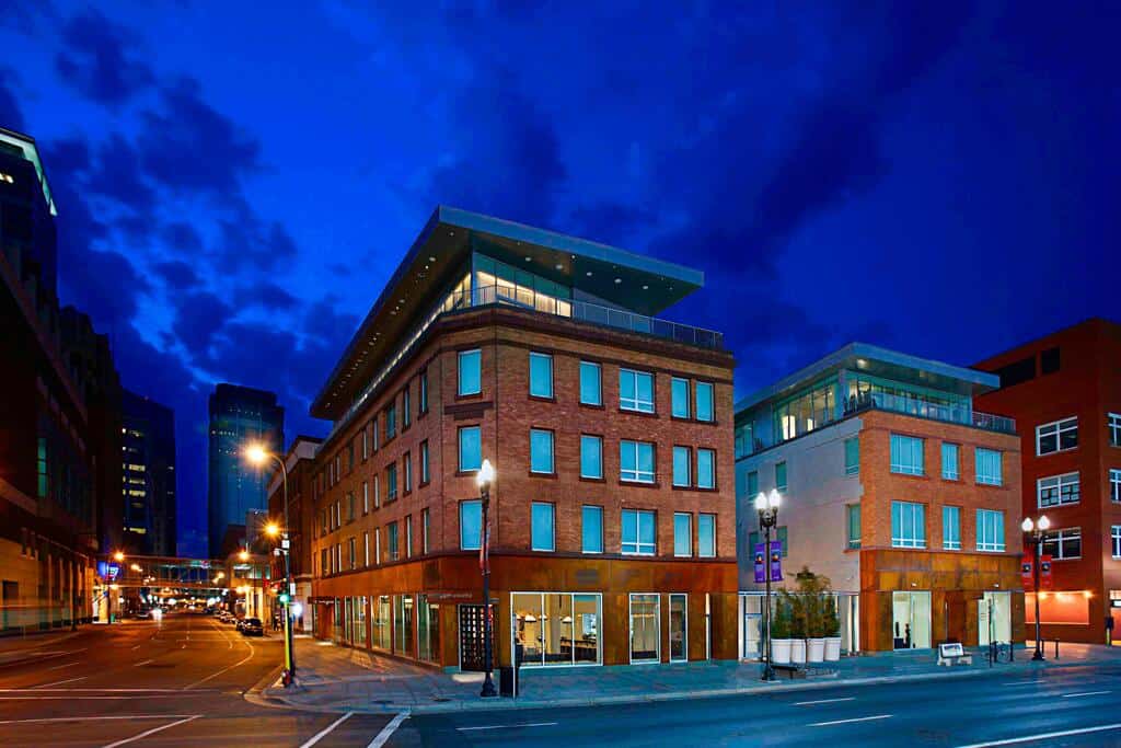 Le Meridien Chambers
