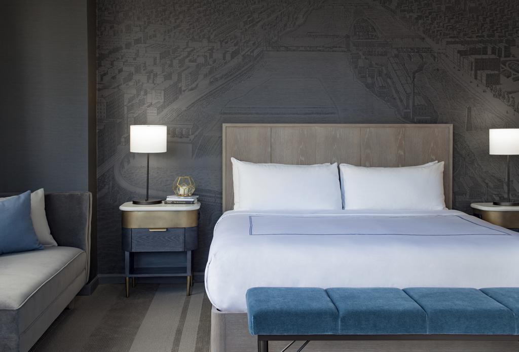 The Marquette Hotel, Curio Collection By Hilton