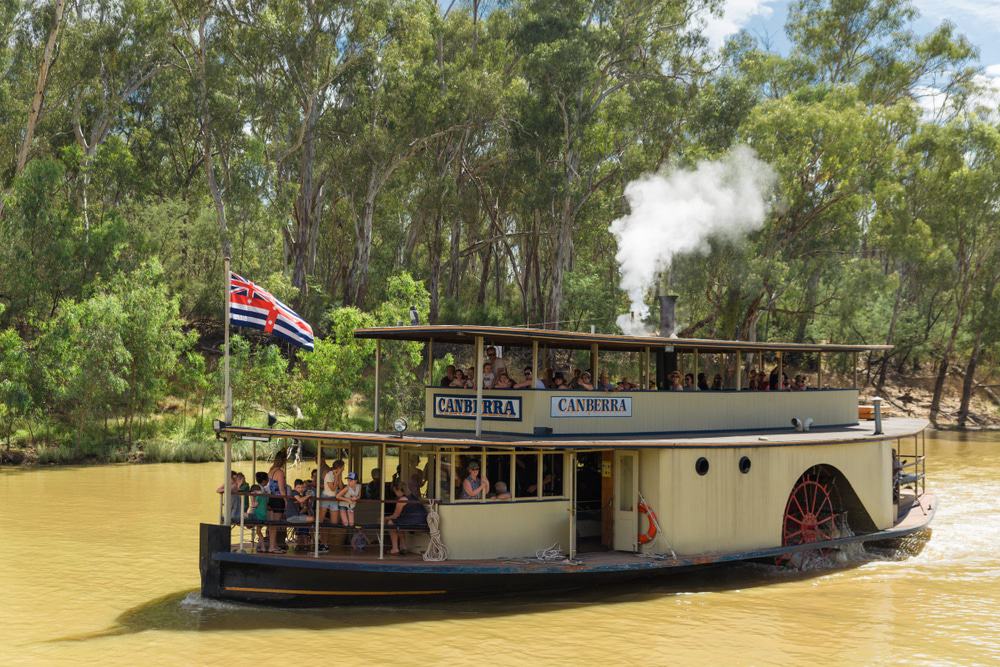PS Canberra Paddlesteamer