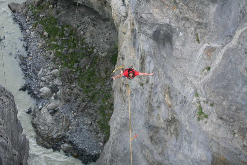 Canyon Swing in Grindelwald