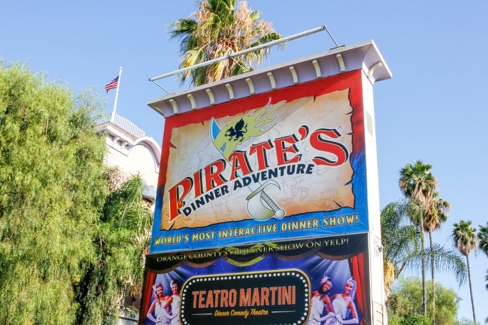 Pirates Adventure Dinner, Buena Park