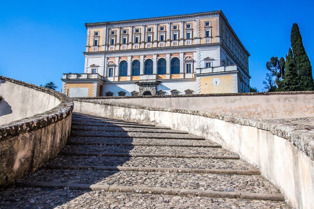 Palazzo Farnese Renaissance Residence