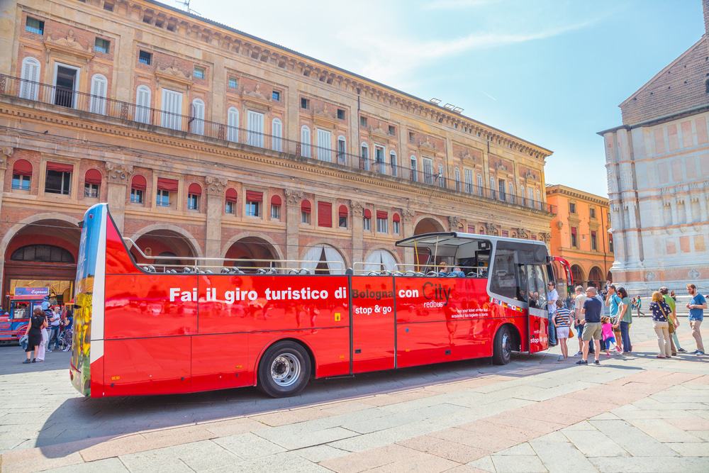 Red Bus City Tour in Bolgona