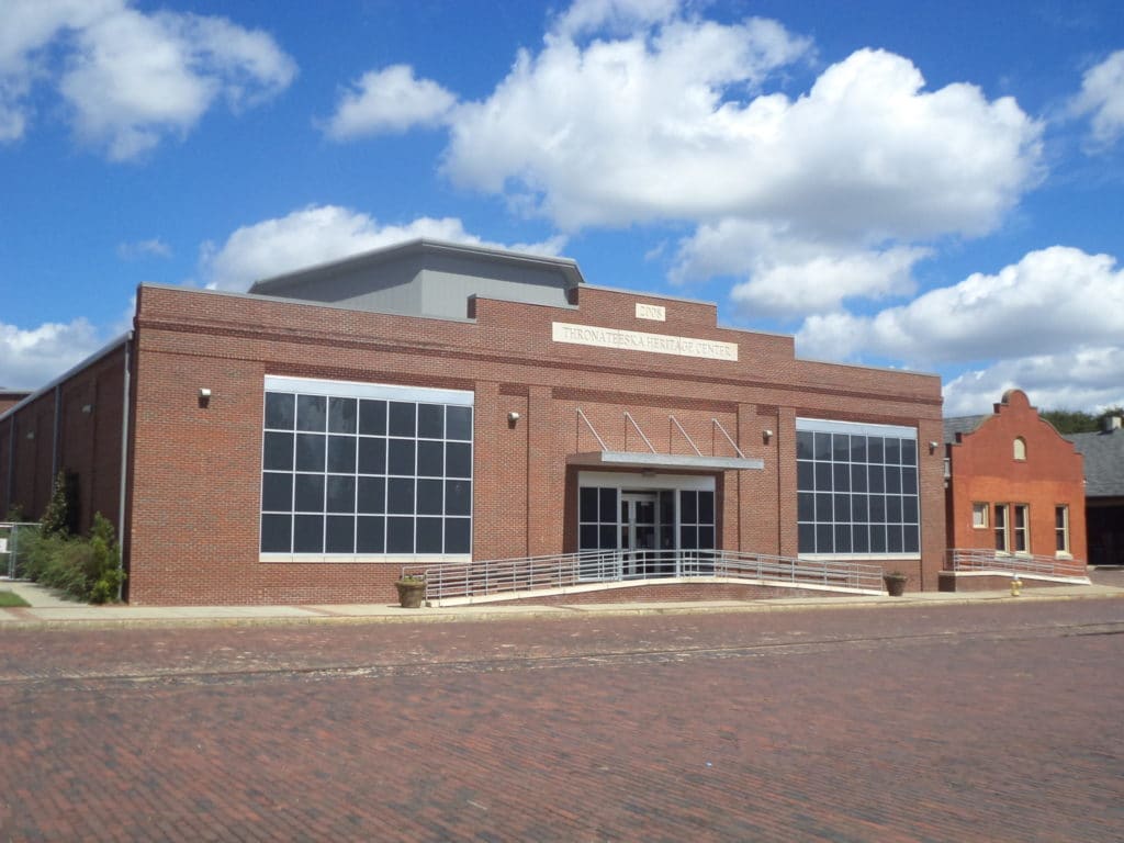 Thronateeska Heritage Center