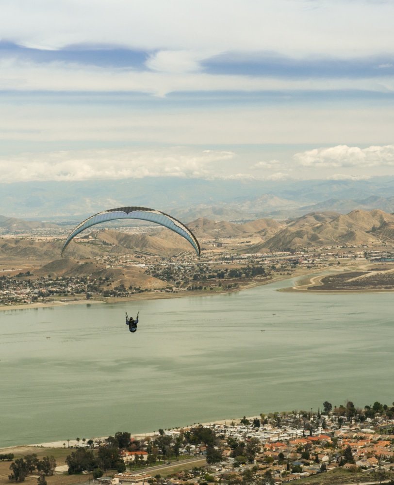 Skydiving in Lake Elsinore