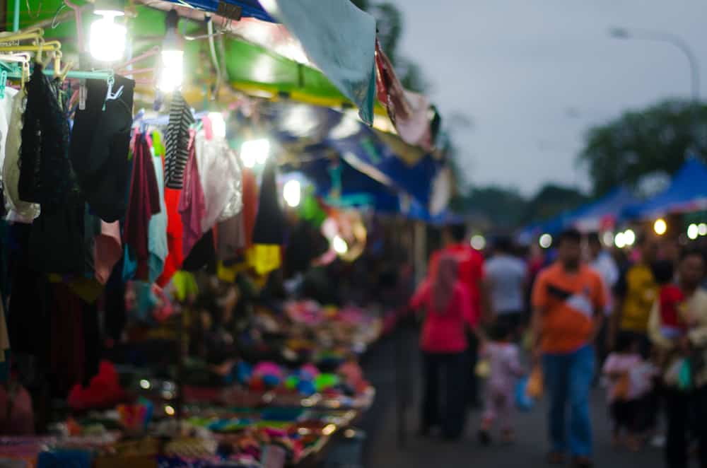 Pantai Batu Buruk Night Market