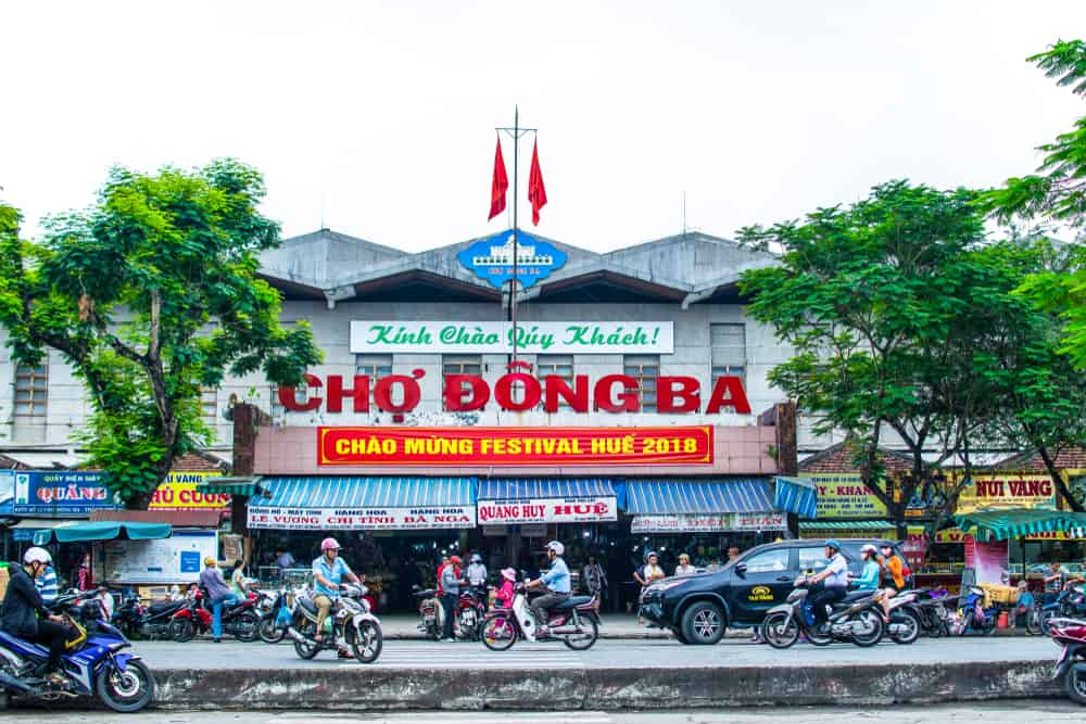Dong Ba Market