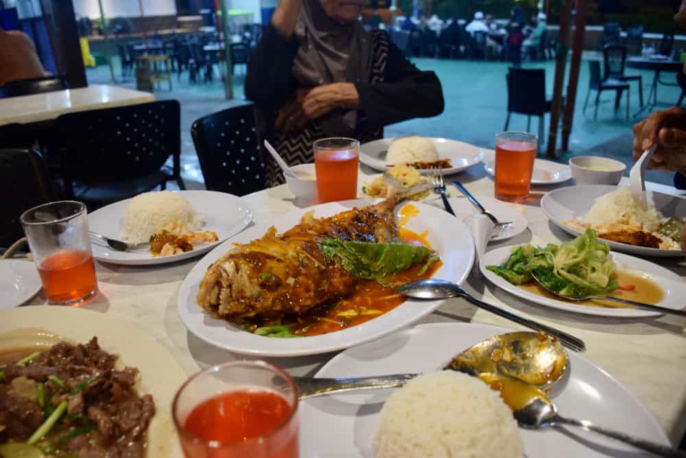 Sim Sim Seafood Restaurant