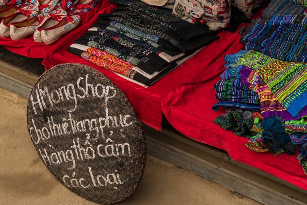 H’Mong Shop Handicrafts