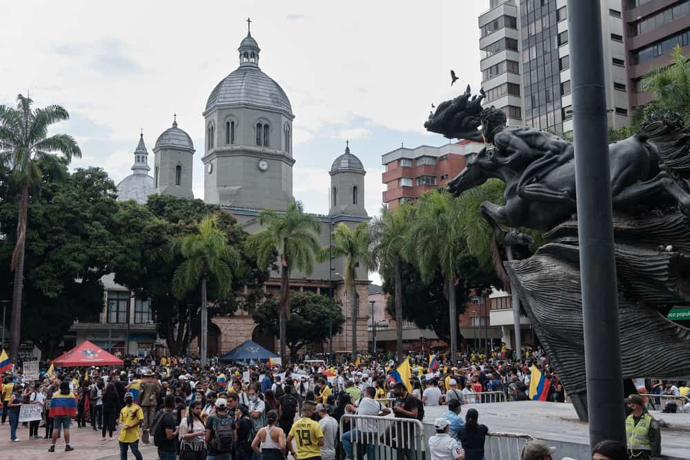 Plaza Bolívar and the Catedral La Señora de Nuestra Pobreza