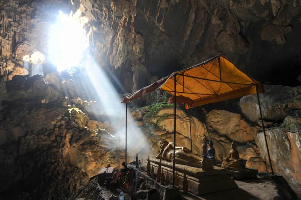 Tham Phu Kham Cave