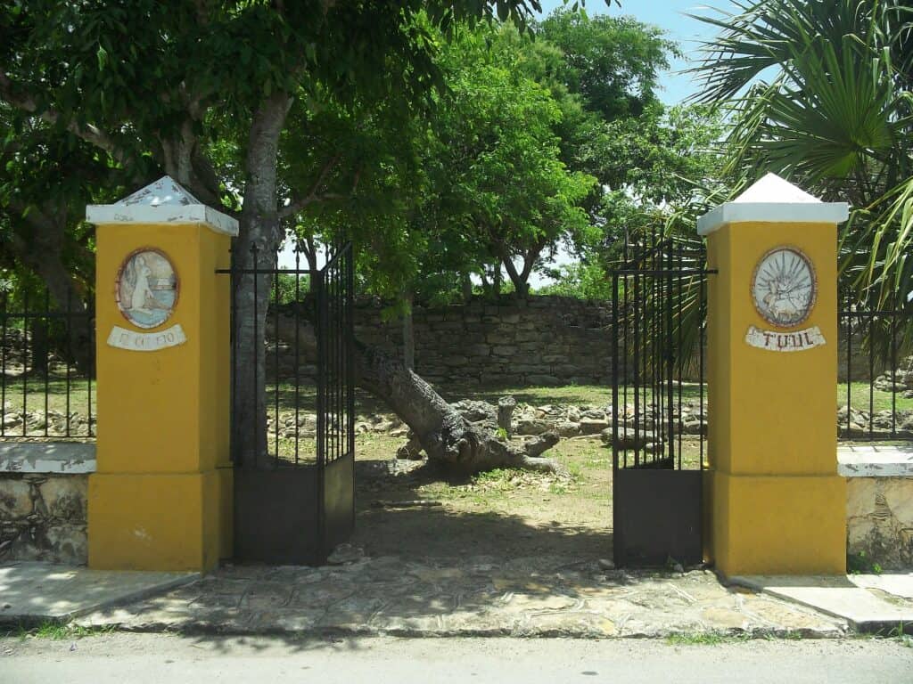 El Conejo Archaeological Site