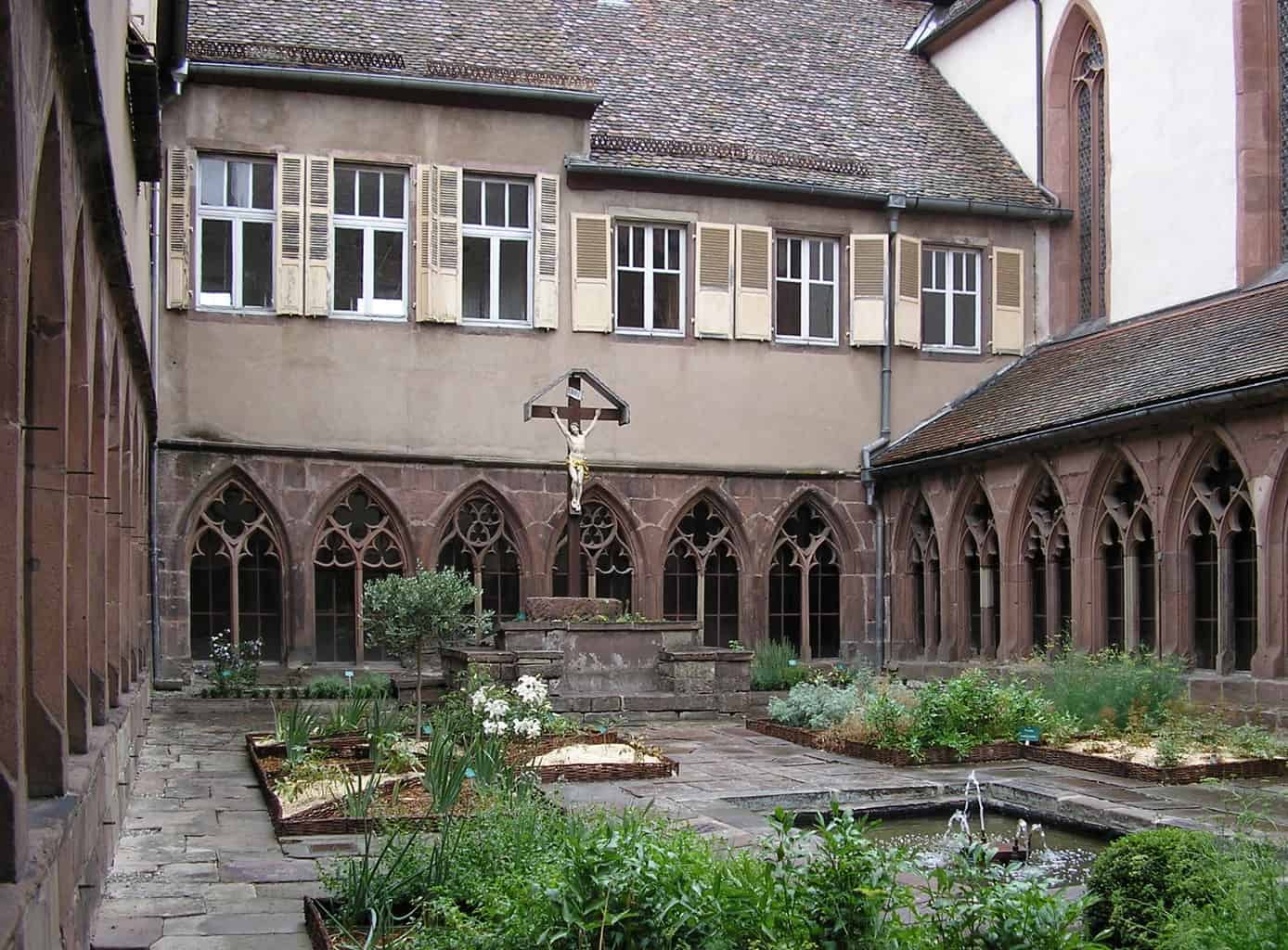 Le Cloître des Récollets