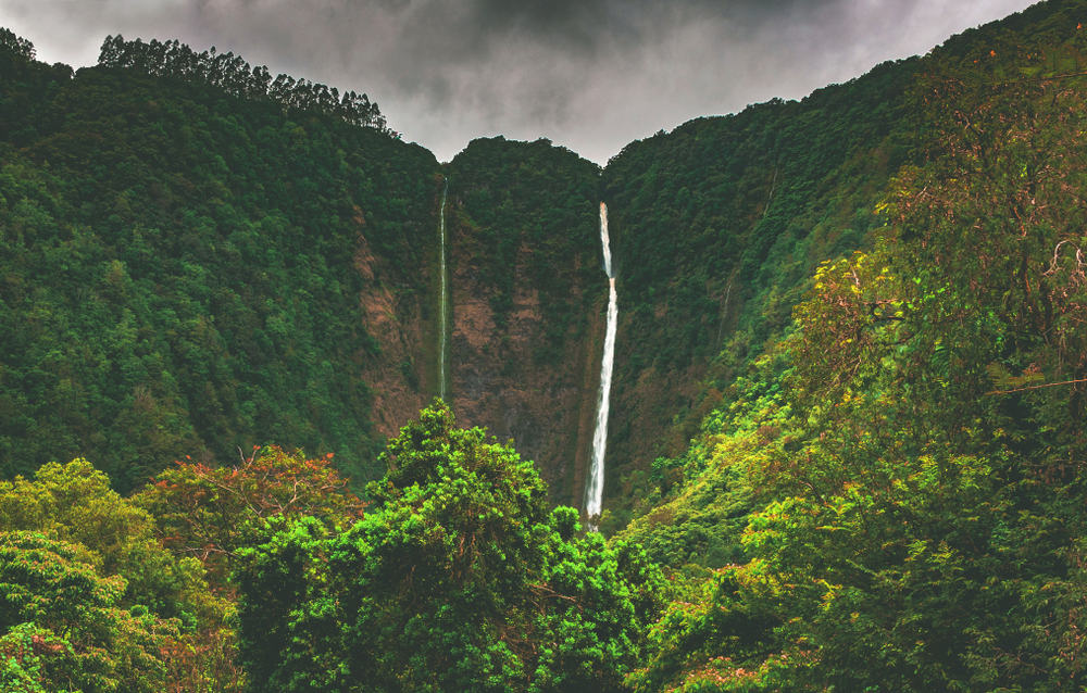 Hiilawe Falls, Hawaii Islands
