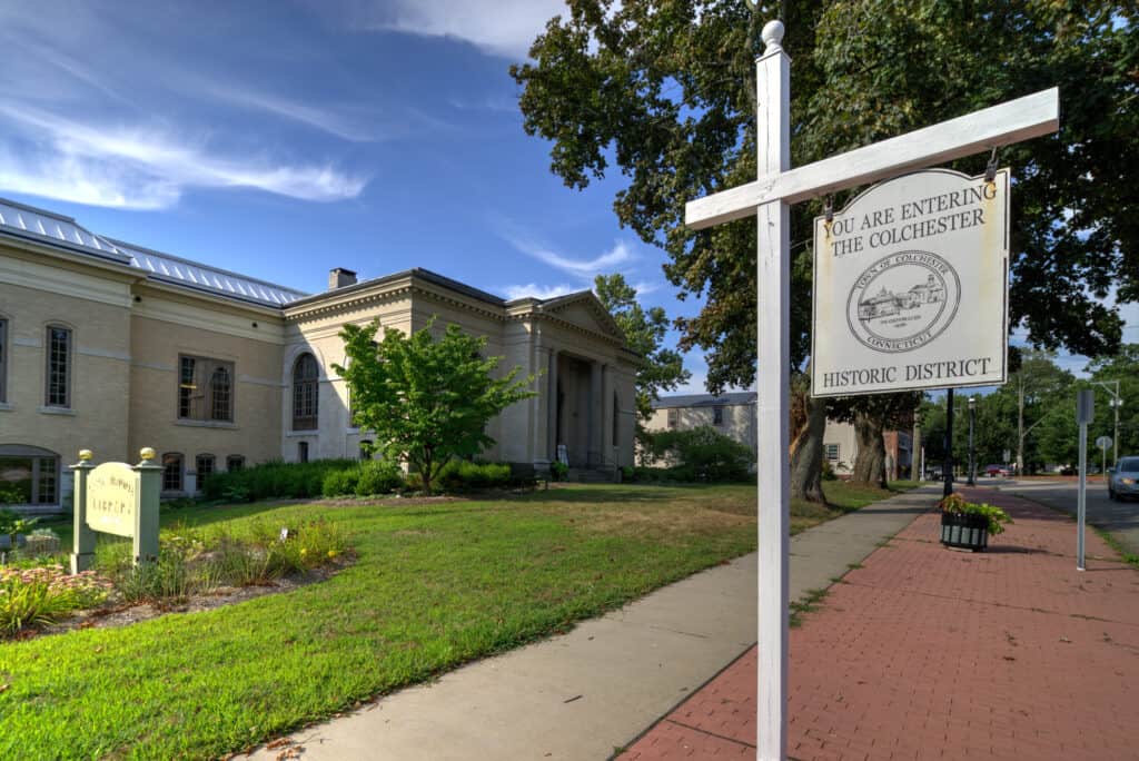 Colchester Village Historic District