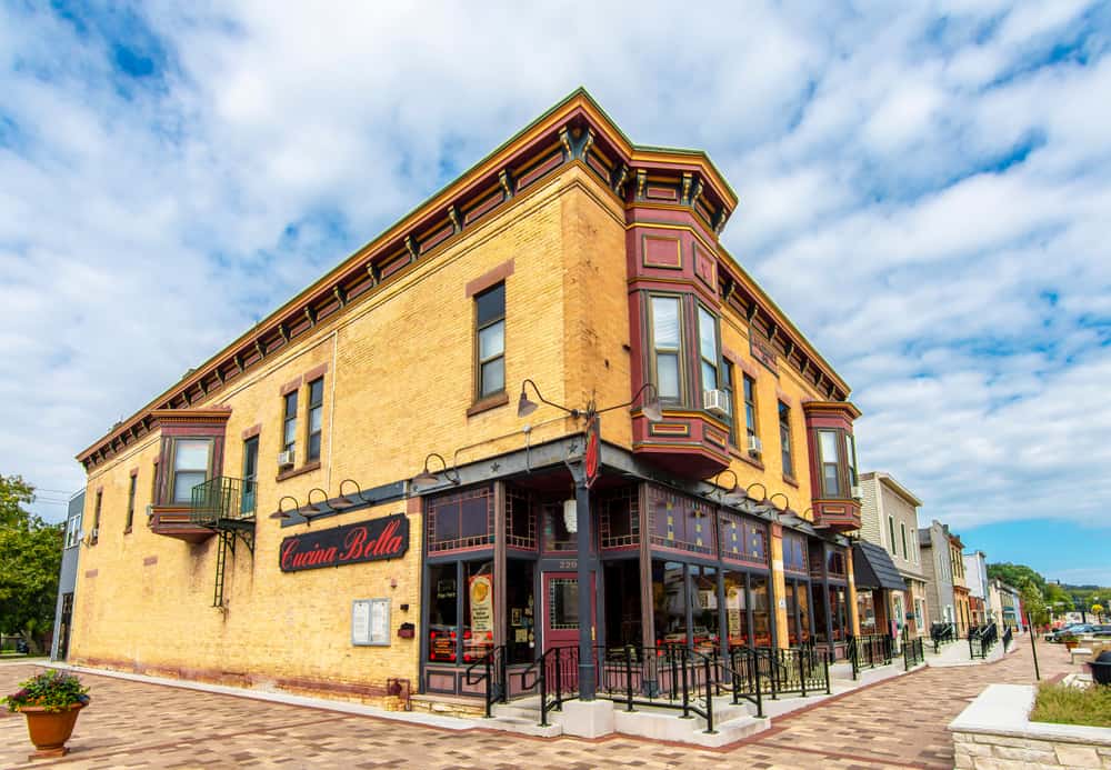 Algonquin Old Town District