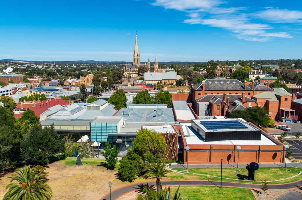 Bendigo Art Gallery on the Foreground