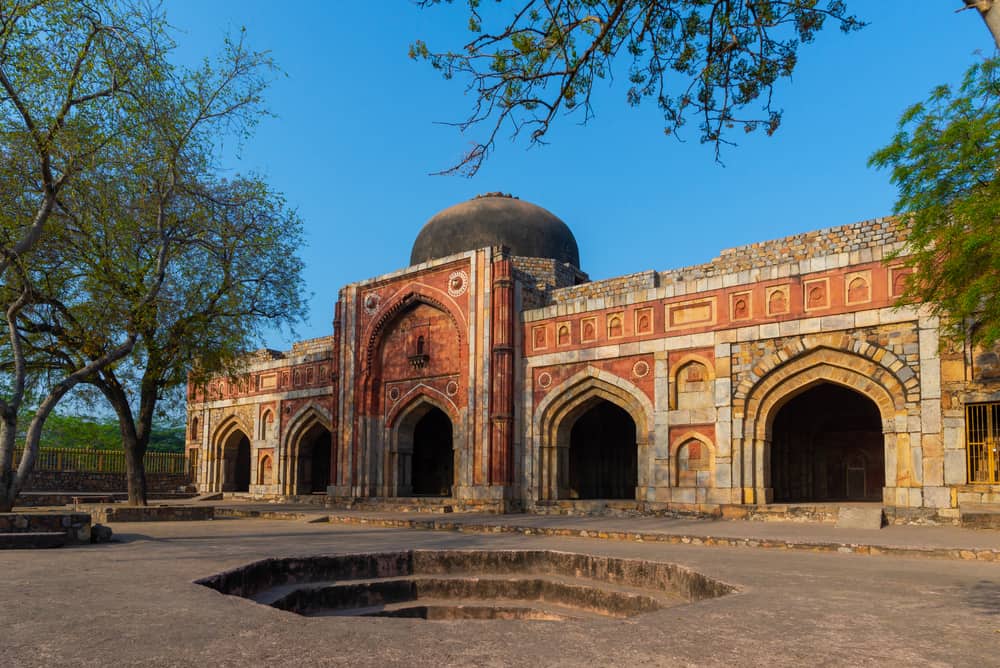 Jamali Kamali mosque
