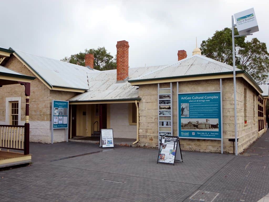 Old Court House Complex