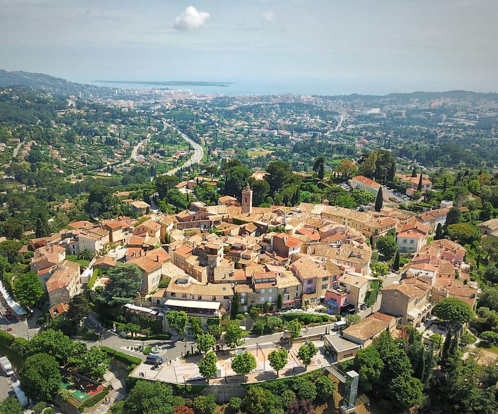 Mougins