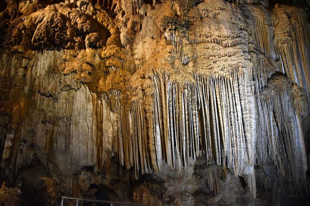 Lake Shasta Caverns