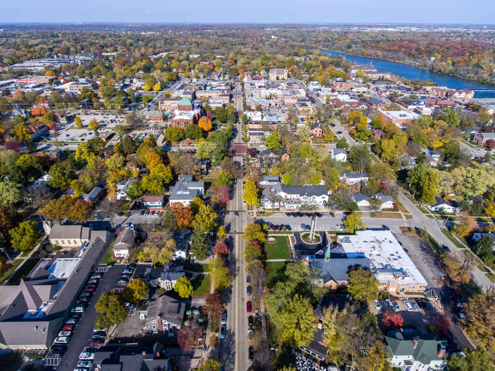 Aerial view of Third Street over Geneva, Illinois