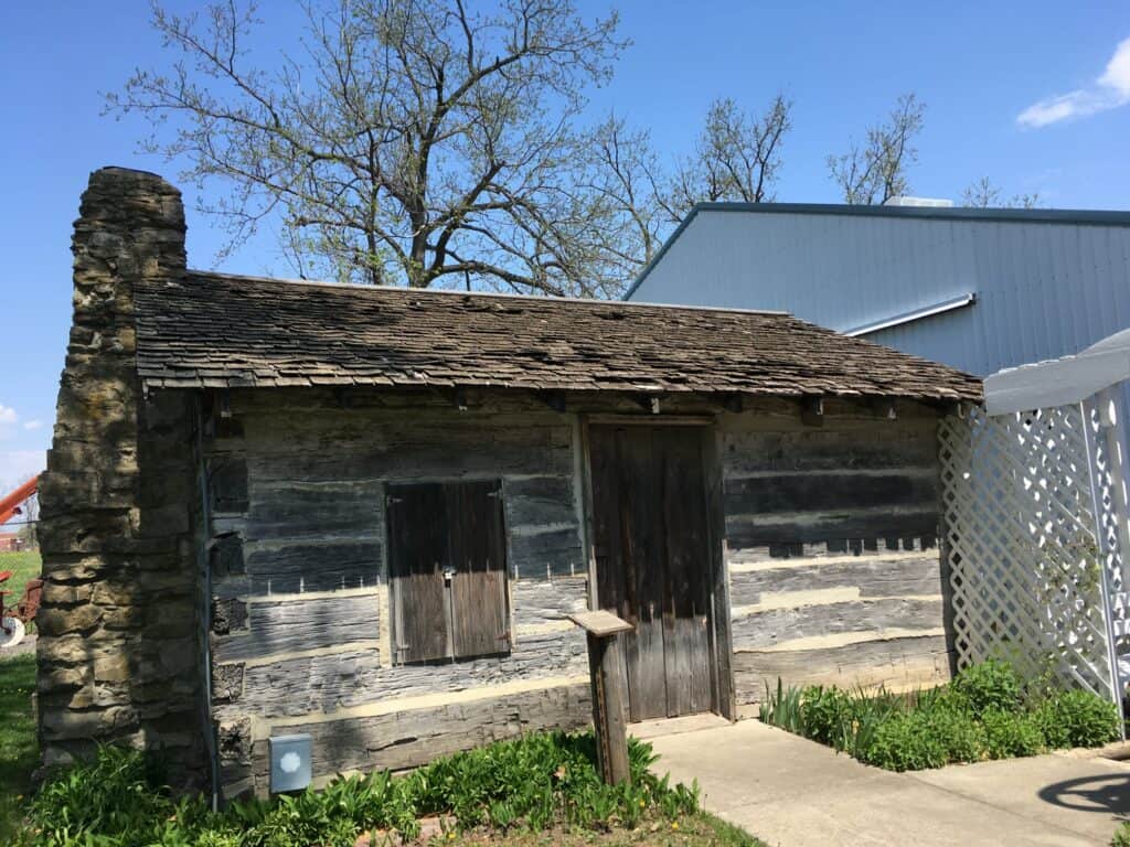 Log Cabin, Warren County Historical Society