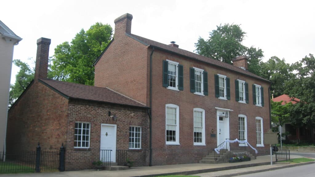 Brown-Pusey House