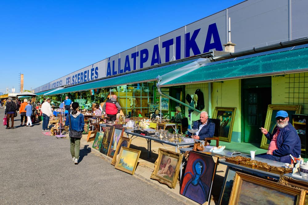 Ecseri Flea Market