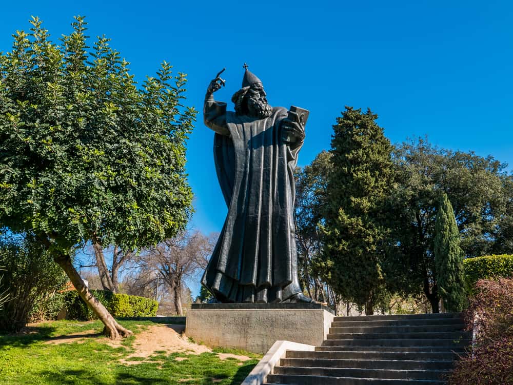 Statue of Grgur Ninski