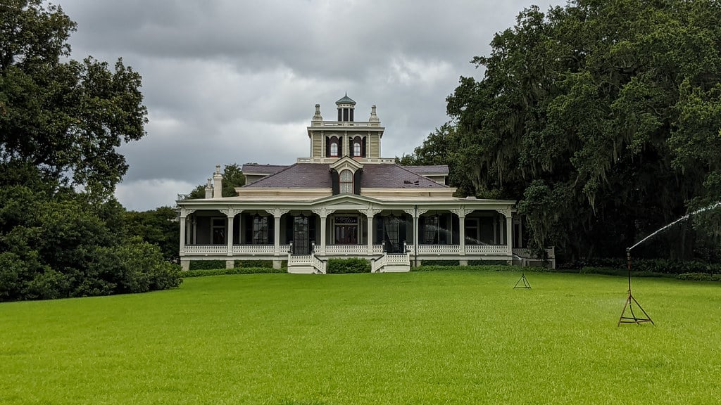 Rip Van Winkle Gardens at Jefferson Island