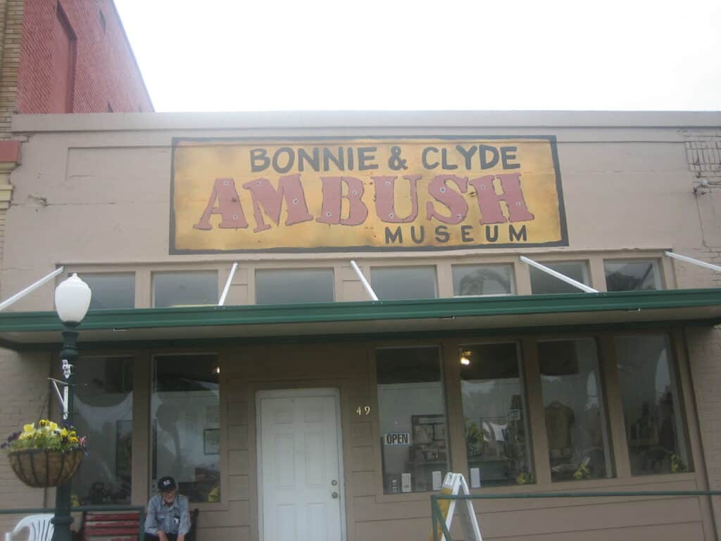 Bonnie and Clyde Ambush Museum