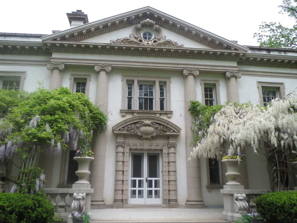 Liriodendron Mansion