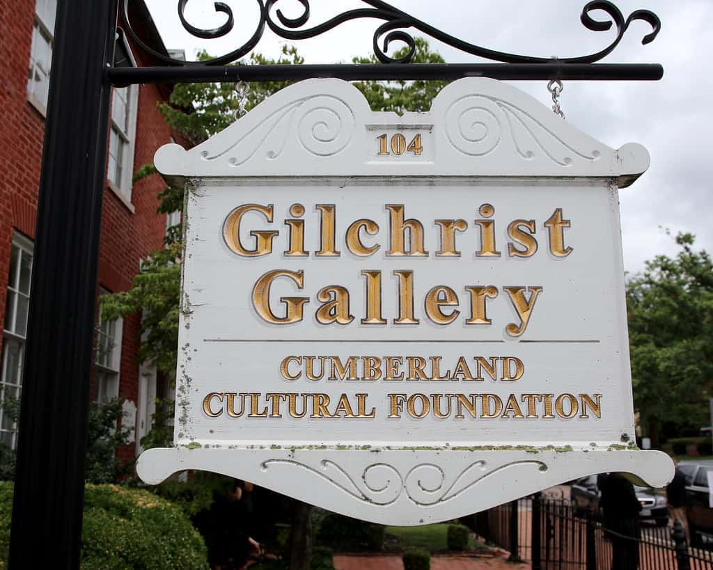 Gilchrist Gallery & Museum