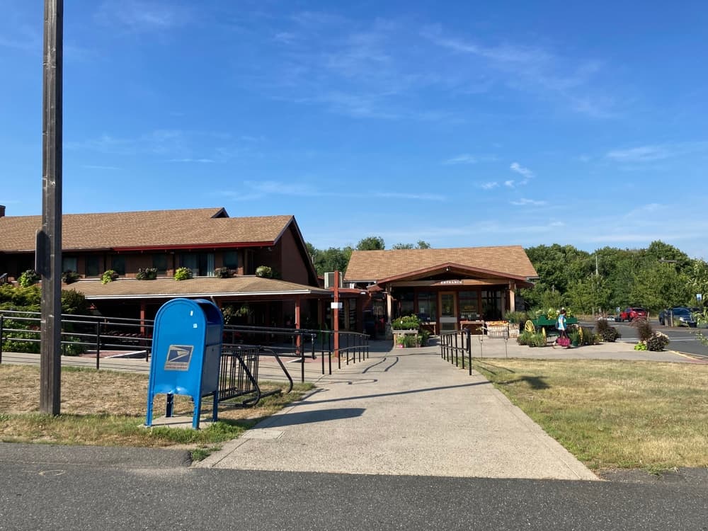 Atkins Farms Country Market
