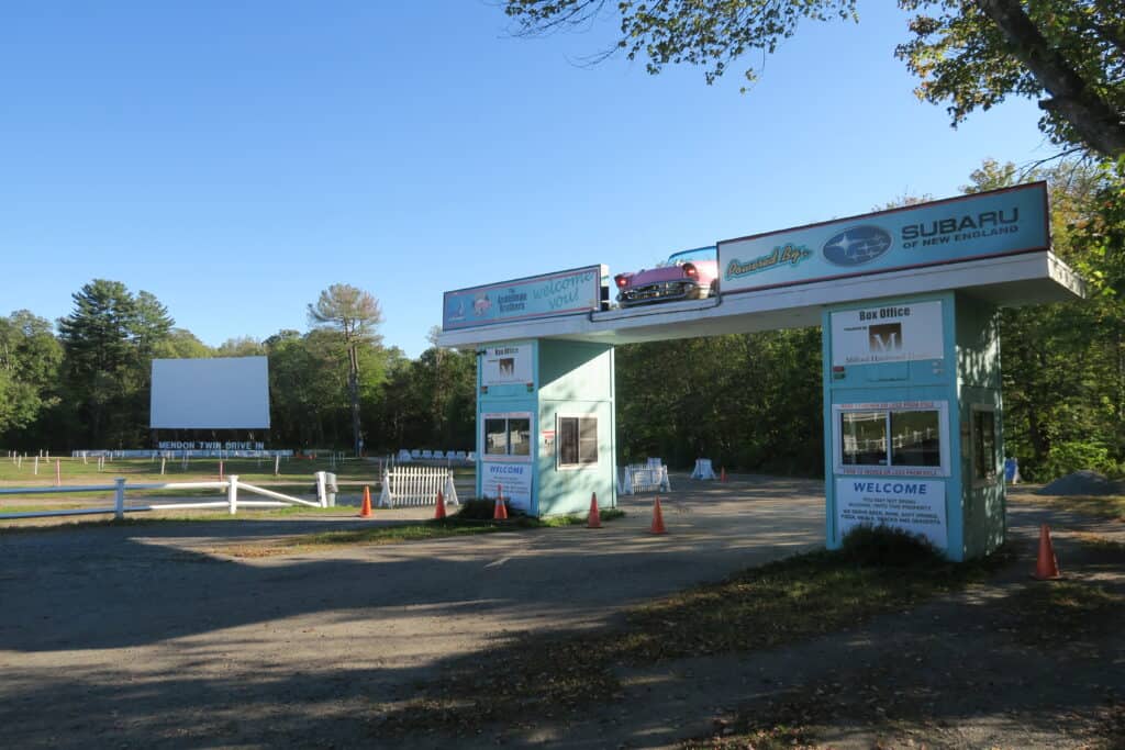 Mendon Twin Drive-In