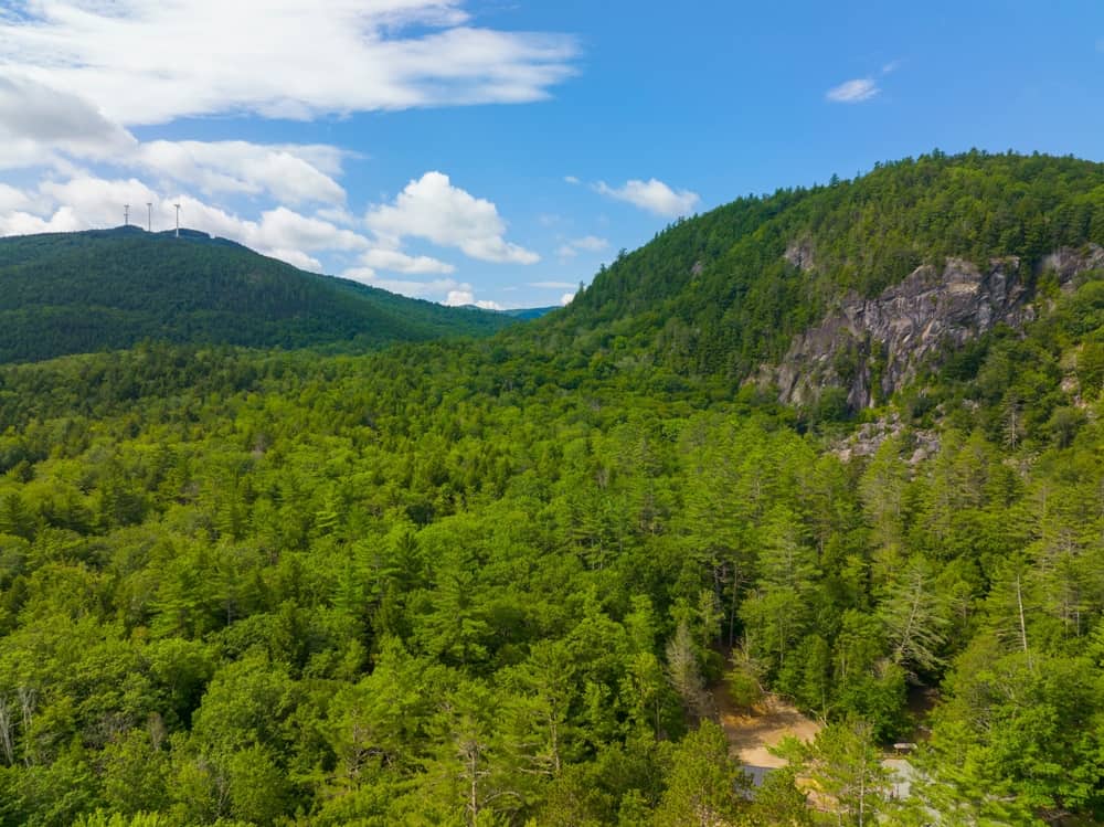 New Hampshire’s White Mountains near Polar Caves in Rumney